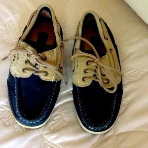 Great condition boys leather Docksiders